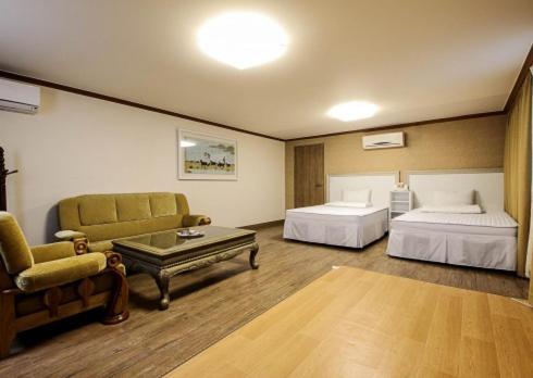 Yangji Park Hotel Changwon Buitenkant foto