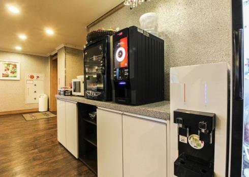 Yangji Park Hotel Changwon Buitenkant foto